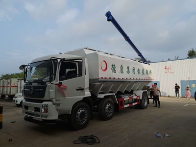 湖北60方半掛散裝飼料車多少錢,畜禽運輸車,環(huán)衛(wèi)車